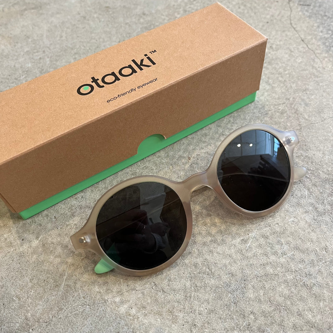 Otaaki - 100% UV Mogao Champagne Frame Sunglasses