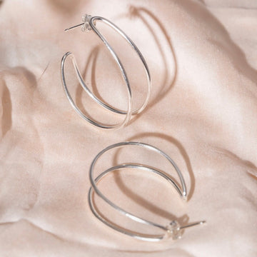 Studio Adorn - Loopy Hoops
