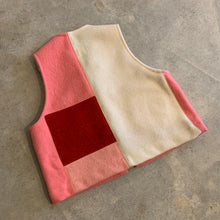 Load image into Gallery viewer, Sofo Studio - The Wool Vest In Pink &amp; Red
