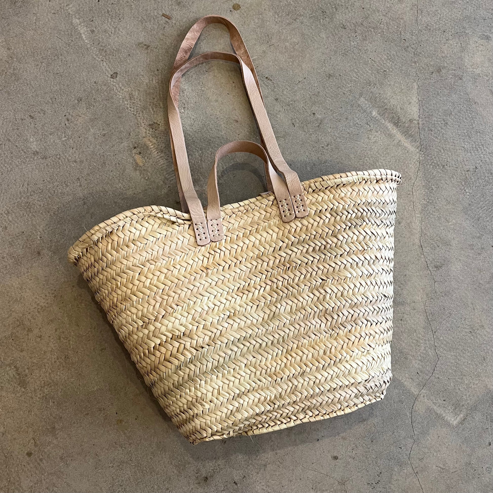 woven palm market bag with leather handles