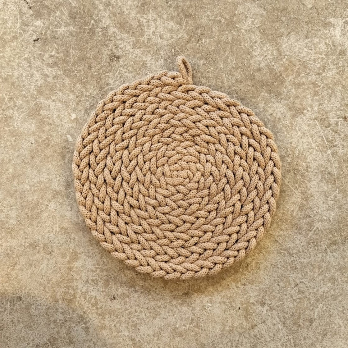 rope trivet