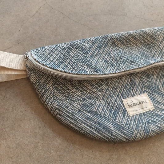 Kikame Apparel - Cross Body  Bag In Azure Zig Zag Weave