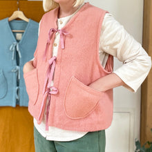 Load image into Gallery viewer, Sofo Studio - The Wool Vest In Blush
