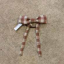 Load image into Gallery viewer, Melodie Clothing - Linen Hair Tie Bow
