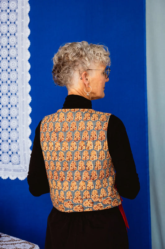 Tapuh - Cloud 9 Vest Charleston Quilt In Siren