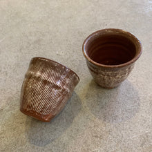 Load image into Gallery viewer, Lily Pearmain - Terracotta Scratch Cup
