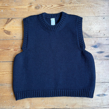 Yetton - Knitted Wool Vest In Navy