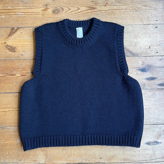 Yetton - Knitted Wool Vest In Navy