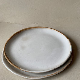 Humbleyard Ceramics Dinner Plate in White | Atwin Store UK