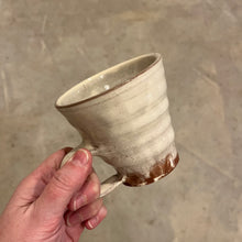 Load image into Gallery viewer, E FDavies - Slipware Mug
