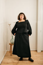 Load image into Gallery viewer, Square neck blouse paired with A line drawstring daily skirt in cotton seersucker
