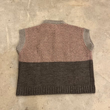 Load image into Gallery viewer, Charl Knitwear - Bigby Vest In Pink/Rye
