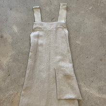 Load image into Gallery viewer, Crop Clothing - Cross Back Apron
