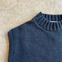 Load image into Gallery viewer, Elwin - RAYE Cotton Knittd Vest In Navy

