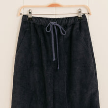 Load image into Gallery viewer, Atwin - The Daily Trouser In Navy Corduroy | Atwin Store UK
