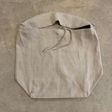 Load image into Gallery viewer, Nadinoo - Linen Tote Bag
