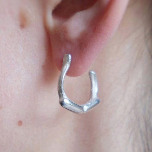 Luna Flux - Fibula Hoops