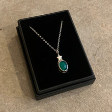 Load image into Gallery viewer, Smith &amp; Strange - Green Onyx Star Silver Necklace
