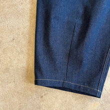 Load image into Gallery viewer, Atwin - Barrel Leg Trousers In Indigo Denim
