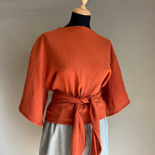 Load image into Gallery viewer, Seen Studio -  The Tie Top In Rust Cotton
