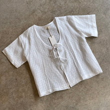 Load image into Gallery viewer, Kaely Russell Studio - Tie Tee In White Linen
