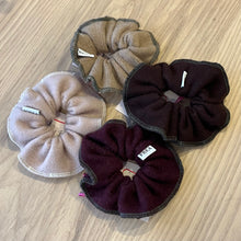Load image into Gallery viewer, Frea Vintage - Wool Scrunchie A/W 25
