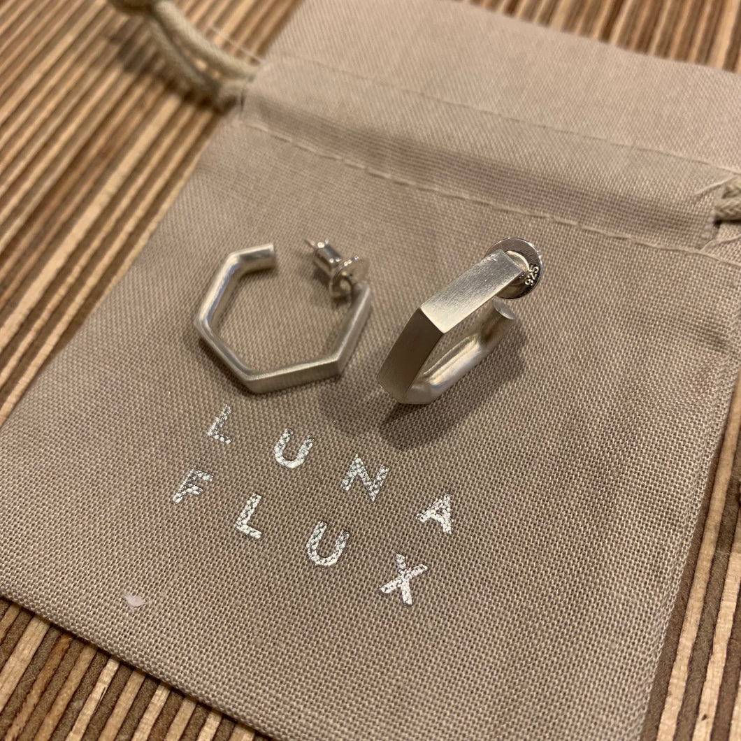 Luna Flux - Portus Hoops