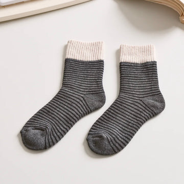 Happy Knits - Cotton Socks In Charcoal Stripe