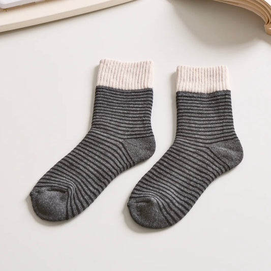 Happy Knits - Cotton Socks In Charcoal Stripe