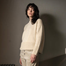 Load image into Gallery viewer, Elwin - Raye Knitted Sweater In Ecru
