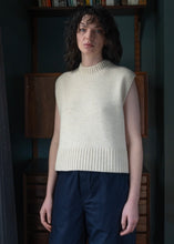Load image into Gallery viewer, Elwin - Raye Knitted Vest In Ecru
