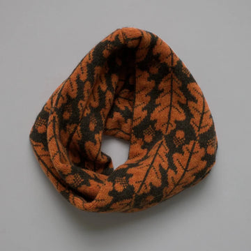 Sally Nencini - Loop Scarf In Copper Oak Leaf