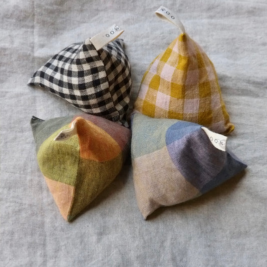 Nadinoo - Linen Lavender Bag