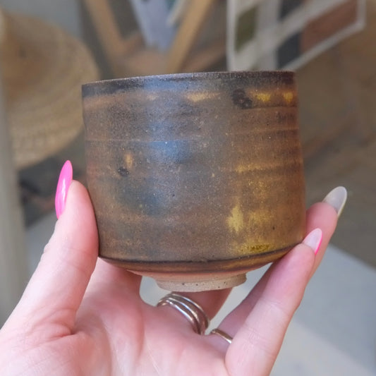 Iain McCarten - Tumbler In Tobacco