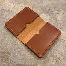 Load image into Gallery viewer, Juniper Calluna - Chesnut Leather Purse/Card Holder
