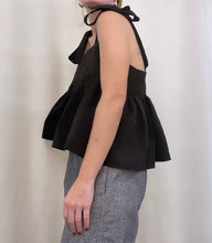 Load image into Gallery viewer, Rosana Exposito - Tie Frill Vest In Cotton Gabardine
