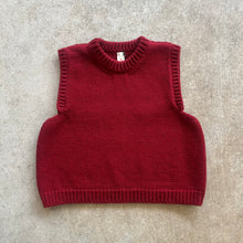Load image into Gallery viewer, Yetton - Knitted Crew Neck Vest
