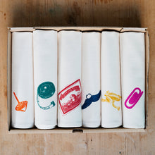 Load image into Gallery viewer, Lottie Day - Christmas Cracker 6 Piece Napkin Set
