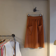 Load image into Gallery viewer, House Of Flint - The Foragers Skirt In Brick Tencel
