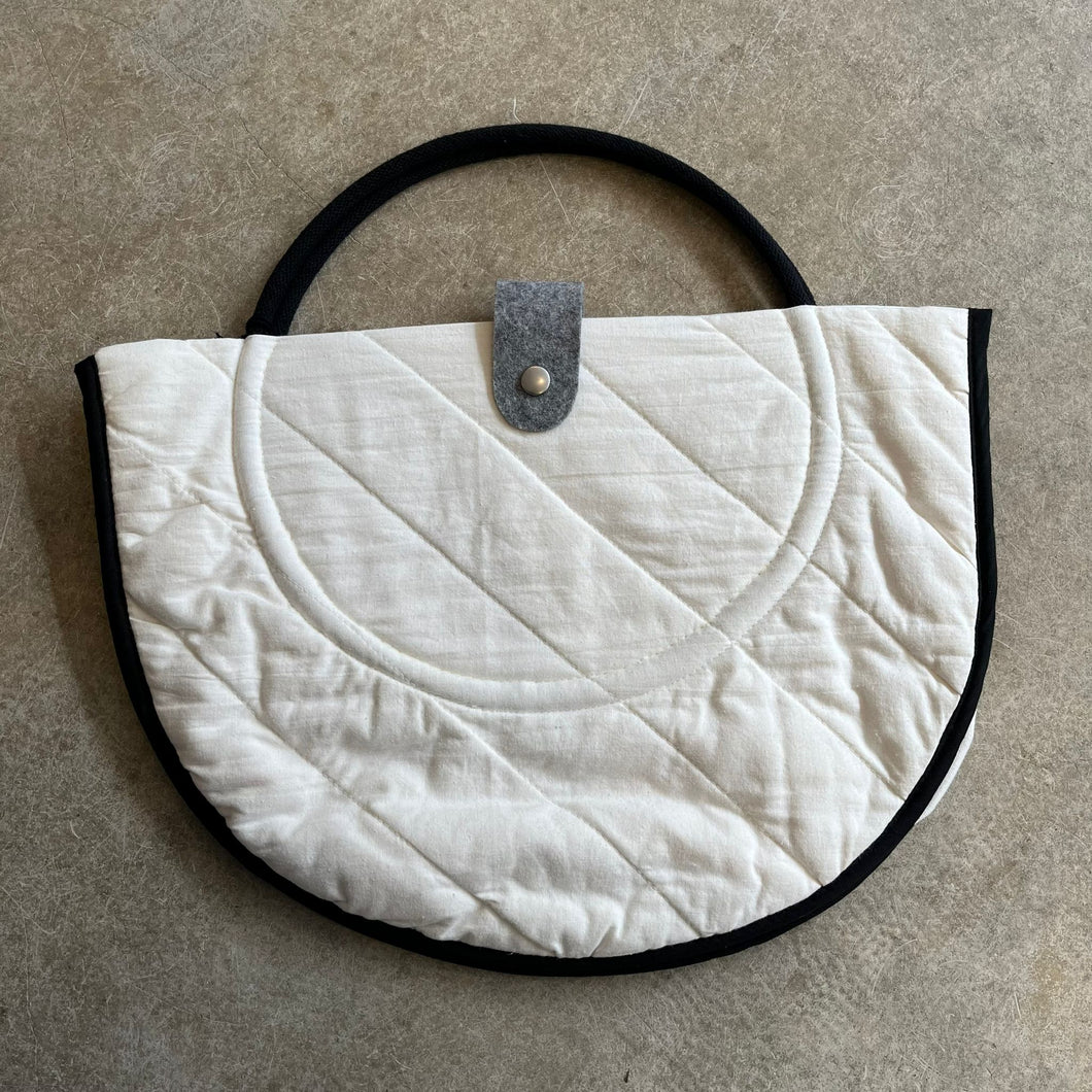 The Chemist’s Daughter - Circle Bag Black Handle