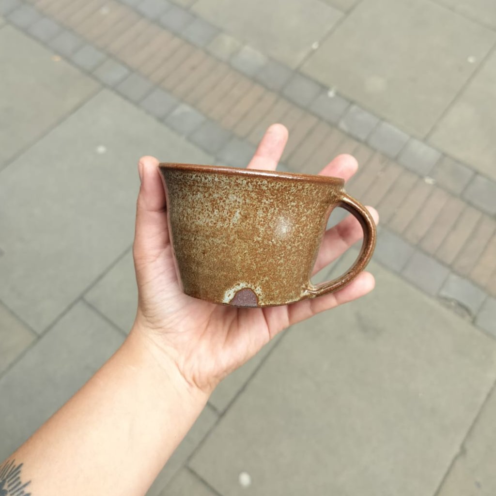 Lily Pearmain - Coffee Mug In Burnt Red