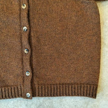 Load image into Gallery viewer, Yetton - The Collared Cardigan in Bark Brown | Atwin Store UK
