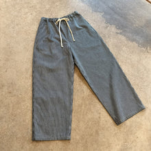 Load image into Gallery viewer, Atwin - The Daily Trouser In Indigo Stripe Denim
