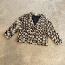 Load image into Gallery viewer, Atwin - Boxy Jacket In Brown &amp; Cream Houndstooth
