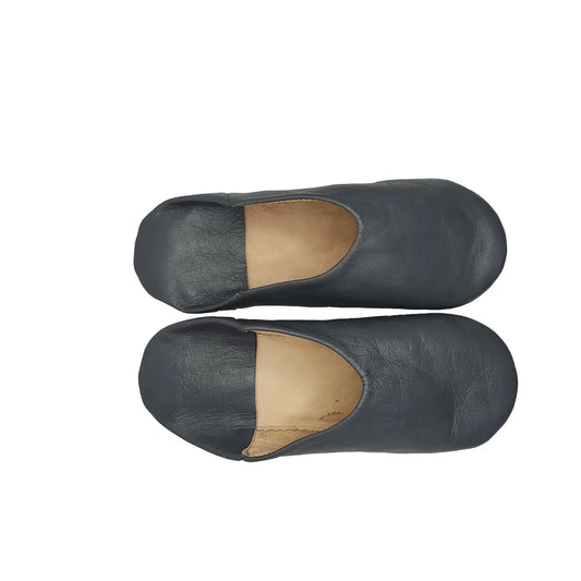 Moroccan Babouche Slippers In Charcoal Leather