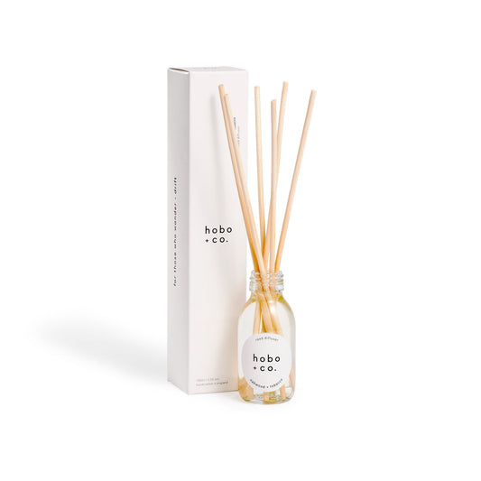 Hobo + Co - Oakwood And Tobacco Reed Diffuser