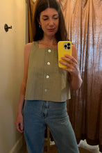 Load image into Gallery viewer, women taking a selfie wearing a button through linen tank top in natural linen and jeans
